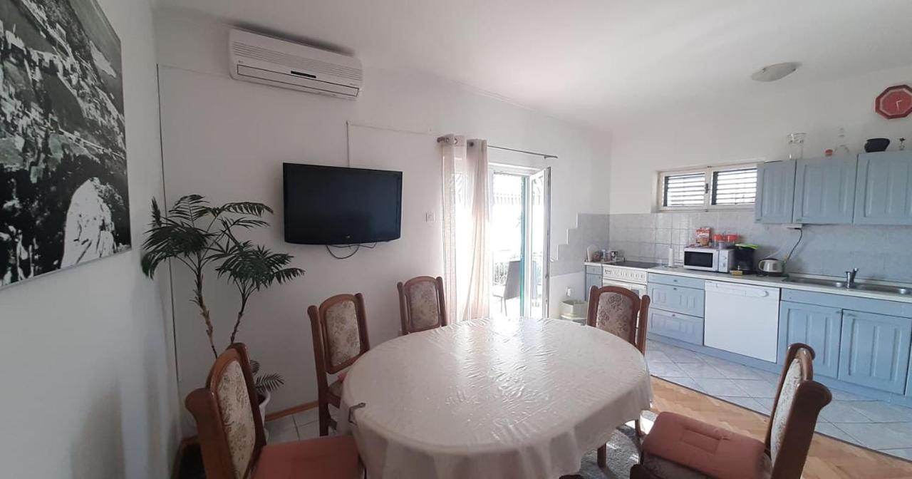Apartments Villa Ravlic マカルスカ エクステリア 写真